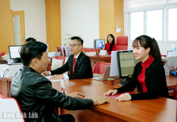 Khi giảm lãi suất đã trở thành "mệnh lệnh"