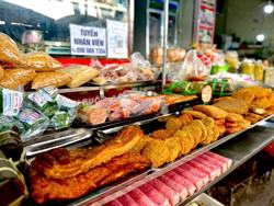 Giá lợn hơi tiếp tục 'đu đỉnh', doanh nghiệp lo đứt chuỗi cung ứng