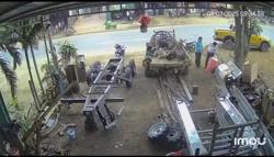 “Tham” 2 con cá bị rơi: Liệu có dấu hiệu của tội lừa đảo?