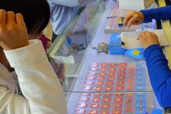 Giá vàng hôm nay 16-4: Bật tăng trở lại