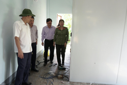 Nâng cao tinh thần, trách nhiệm trong thực hiện xóa nhà tạm, nhà dột nát và sắp xếp đơn vị hành chính cấp xã