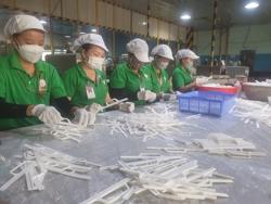 Lương tối thiểu áp dụng ra sao khi bỏ quận, huyện?