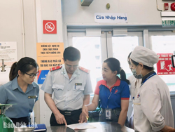 Không sử dụng danh nghĩa cán bộ y tế để giới thiệu sản phẩm thương mại