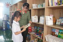 Nâng bước học trò nghèo đến trường