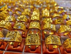 Giá vàng miếng SJC, vàng nhẫn tiếp tục tăng