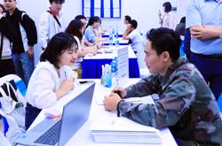 Người đủ điều kiện nhận lương hưu không được hưởng trợ cấp thất nghiệp