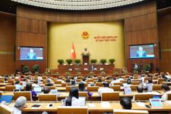 Trình Quốc hội bổ sung ngân sách để chi trả chế độ sau sắp xếp bộ máy, miễn học phí