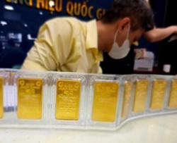 Sáng 17-5, giá mua vàng nhẫn 99,99 giảm còn 111 triệu đồng/lượng