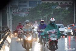 Cảnh báo mưa lớn, lốc sét, mưa đá ở Tây Nguyên và Nam Bộ