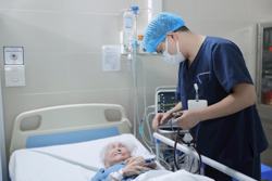 Biến chủng mới Covid-19: Nguy cơ lây lan nhanh, triệu chứng nhẹ