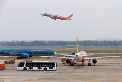 Hàng không sôi động, giá vé có giảm?