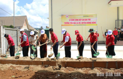 Xây dựng bếp ăn bán trú và hỗ trợ khẩu phần ăn cho học sinh tại huyện Krông Năng