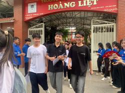 Giảm áp lực vào trường công