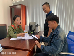 Nâng cao hiệu quả cải cách thủ tục hành chính để phục vụ người dân