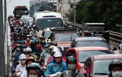 Hướng tới giao thông xanh: Cấp thiết kiểm định khí thải xe máy