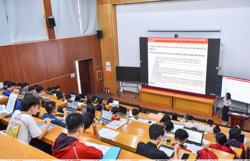 Bài toán học phí đại học