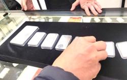 Điều gì khiến giá bạc vọt lên mức cao nhất hơn một thập kỷ?