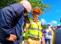 Xử lý nghiêm cán bộ CSGT có lời lẽ thiếu chuẩn mực