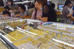 Giá vàng hôm nay, 5-6: Bật tăng khi kinh tế Mỹ suy yếu