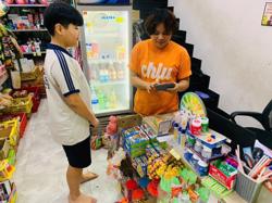 Đóng BHXH bắt buộc từ ngày 1-7, chủ quán cà phê, tiệm tạp hóa nói gì?