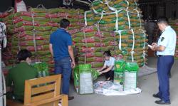 Không khoan nhượng với buôn lậu, hàng giả