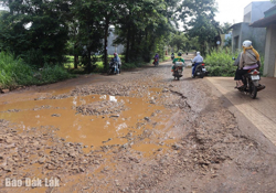 Người dân mong sớm hoàn thành dự án đường Y Ngông