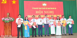 Ủy ban MTTQ Việt Nam tỉnh công bố các quyết định về công tác tổ chức cán bộ