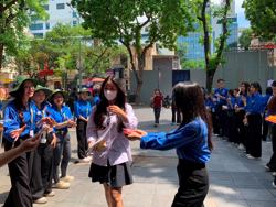 Biến động điểm chuẩn đại học 2025