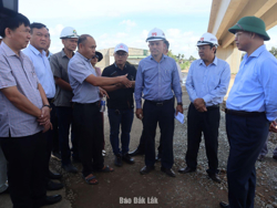 Đoàn công tác UBND tỉnh kiểm tra tình hình thực hiện các dự án giao thông trọng điểm