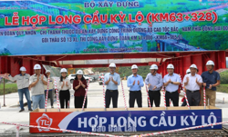Hợp long cầu có chiều dài lớn nhất Dự án Cao tốc Bắc - Nam