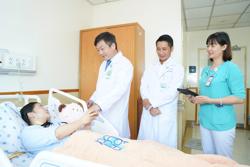 Đau bụng, sụt ký kéo dài: Nguy cơ ung thư dạ dày