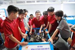 Điểm chuẩn ngành công nghệ kỹ thuật ô tô 3 năm qua thay đổi ra sao?