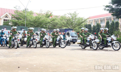 Phường Buôn Ma Thuột ra quân cao điểm đảm bảo trật tự đô thị và an toàn giao thông