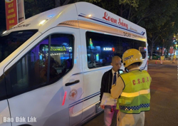 Phòng CSGT tỉnh Đắk Lắk ra quân đợt cao điểm kiểm tra, xử lý phương tiện kinh doanh vận tải