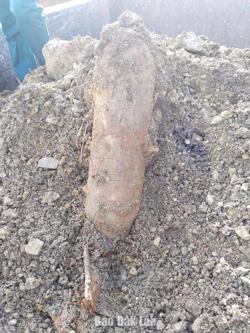 Xã Đắk Liêng: Phát hiện một quả bom trong quá trình xây dựng nhà ở