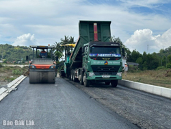 Đẩy nhanh tiến độ xây dựng hệ thống đường bộ ven biển