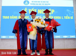 Trường Đại học Tây Nguyên: Trao bằng đại học, thạc sĩ, bác sĩ chuyên khoa cấp 1 và tiến sĩ cho 771 người