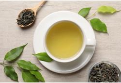 Tác dụng “đảo ngược” lão hóa bất ngờ của trà xanh và một vitamin