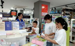 Tăng cường quản lý sách giáo khoa trước thềm năm học mới 2025-2026