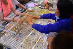 Giá vàng hôm nay, 2-8: Đảo chiều tăng "dựng đứng"