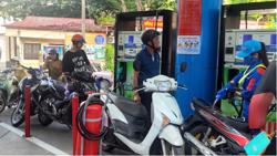 Giá xăng RON 95 tăng lên hơn 20.000 đồng/lít
