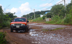 Triển khai phương án khắc phục tạm thời, đảm bảo giao thông trên đường Y Ngông trong tháng 8