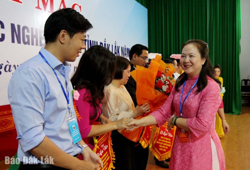 32 giáo viên tham gia Hội giảng Nhà giáo giáo dục nghề nghiệp năm 2025