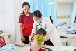 Thời tiết thất thường, gia tăng bệnh viêm phổi ở trẻ