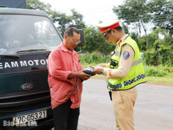 Bám tuyến, hiểu địa bàn để kiểm soát an toàn giao thông