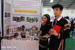 Giáo dục về bảo tồn di sản trong trường học