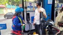 Giá xăng giảm nhẹ, dầu diesel tăng lên 18.643 đồng/lít