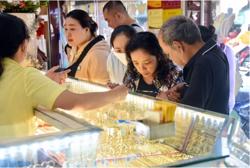 Đánh thuế giao dịch vàng