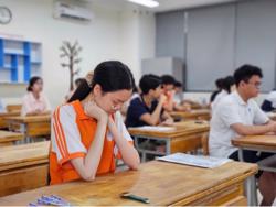 Bộ GD-ĐT lấy ý kiến bỏ xét tuyển đại học bằng học bạ