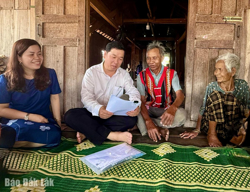 Lòng dân hướng về đại hội